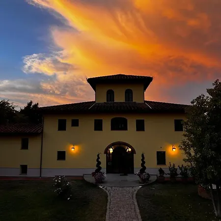 Hotel Cascina Cipressa San Romano (Pisa)