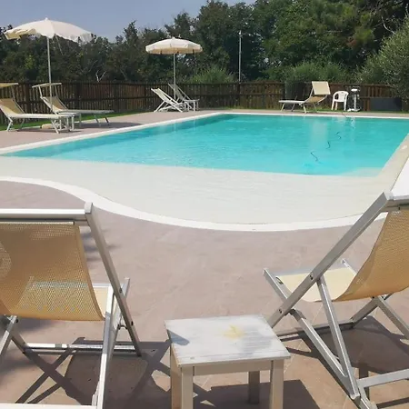 Cascina Cipressa Hotel 3*